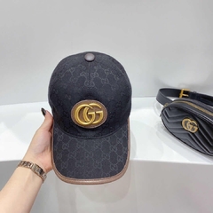 Boné Gucci GG Marmont 2 Cores Italiana - comprar online