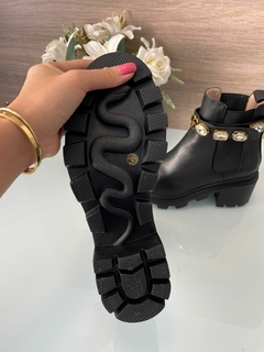 Bota Gucci Preta com Cinto Italiana na internet