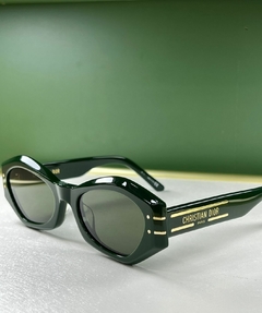 Óculos Escuro DiorSignature B1U Preto Italiana - comprar online