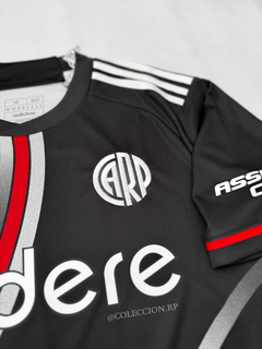 NUEVA CAMISETA SUPLENTE NEGRA 2024 (Aeroready) - Colección RP