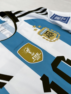 CAMISETA TITULAR ARGENTINA AFA 2023 - 3 ESTRELLAS - ELIMINATORIAS 2026 (Aeroready)