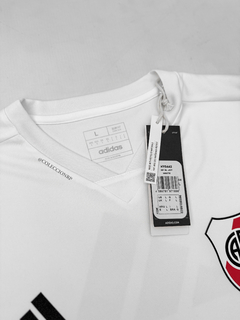 MUSCULOSA BLANCA DE ENTRENAMIENTO 2024 - comprar online