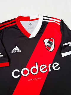 Imagen de NUEVA CAMISETA SUPLENTE NEGRA Y ROJA 2023 (Aeroready)