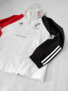 CAMPERA ROMPEVIENTOS BLANCA DE LLUVIA ENTRENAMIENTO 2024 - tienda online