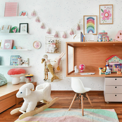 cadeira-eames-junior-branca-com-base-de-madeira-natural