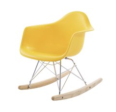 cadeira-infantil-eames-balanco-amarela-com-base-de-madeira-natural