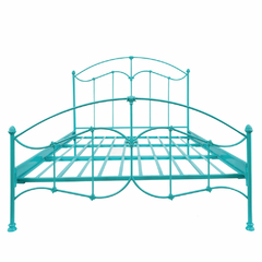 cama-de-ferro-flor-de-lis-viuvo-azul-tiffany