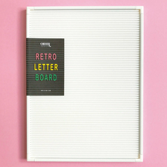 retro-letter-board-branco-omm-design