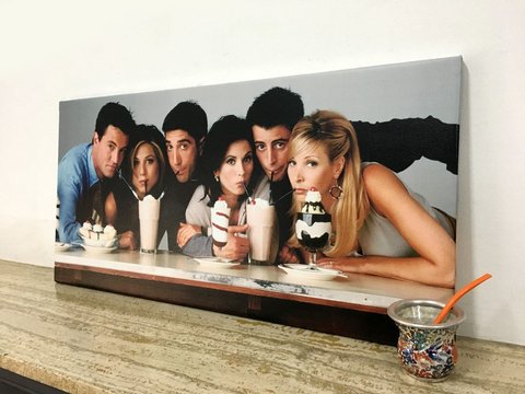 Cuadro Friends en cuerina premium 80x40 cm