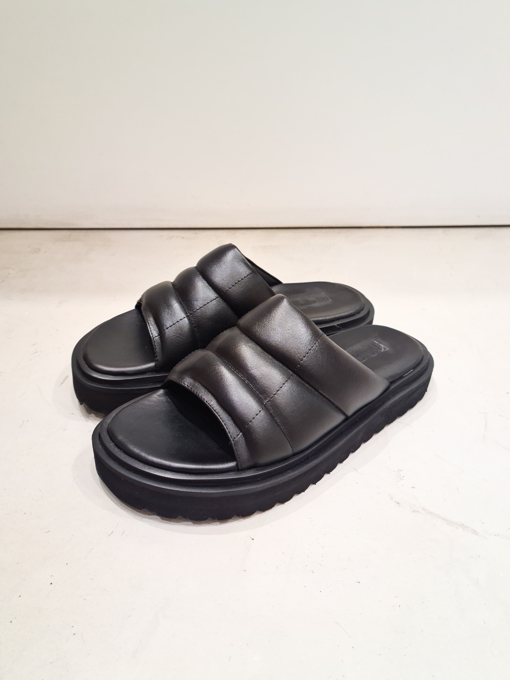 Sandalia CLOUD black