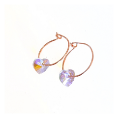 Aros corazón cristal facetado tornasol lila