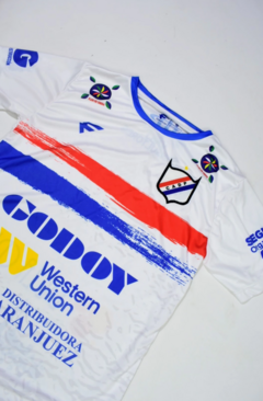 Camiseta Deportivo Paraguayo titular Fanaticos 2023 en internet
