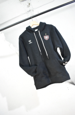 Buzo Canguro Chacarita Juniors Hummel 2023