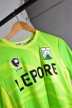 Camiseta Ferro Titular Arquero Verde Fluo 2024 en internet