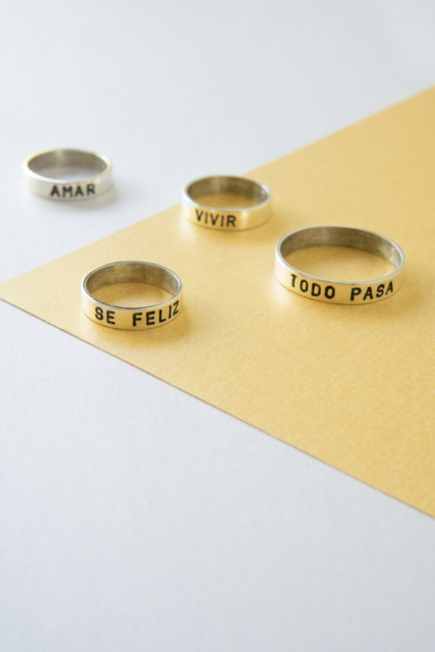Anillo cinta fina para grabar Comprar en Joyas Noray