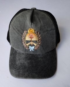 Trucker bordada Escudo Sepia