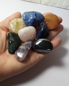 Kit pedras chakras - M - 8 pedras - 100g