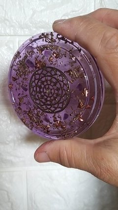 Imagem do kit porta-copos de orgonite redondo com mandala