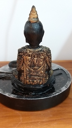 Imagem do Buda tailandês 13cm base orgonite, incensário e cristais