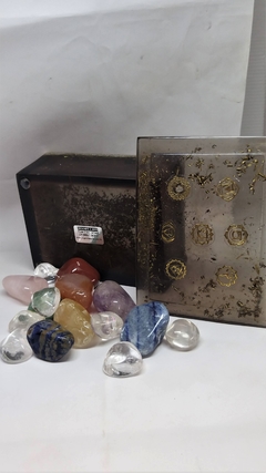 Caixa de orgonite com kit 338g cristais (14 cristais) - Orgonites e loja de artigos esotéricos