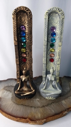 Incensário torre yoga 7 chakras 23cm - 2 cores