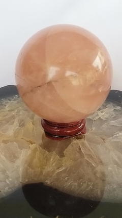 Esfera de quartzo rosa 6,0cm com suporte - 298g - serenidade - Orgonites e loja de artigos esotéricos