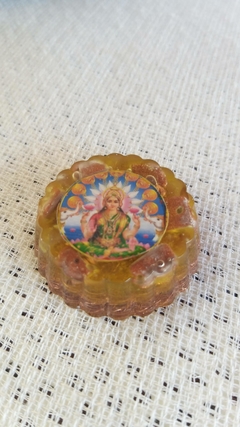 Orgonite de bolso prosperidade 3,5cm - Lakshmi e pedra do sol na internet