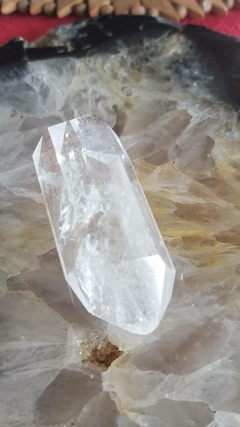 Cristal de quartzo biterminado 5,6cm - 36g na internet