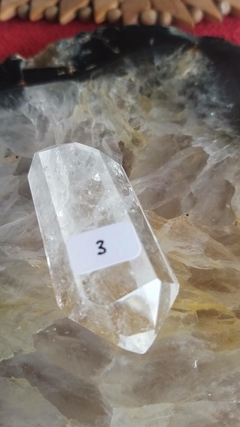 Cristal de quartzo biterminado 5,6cm - 36g - loja online