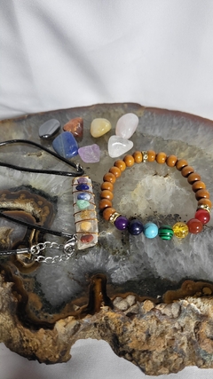 Kit chakras com pingente de selenita , pulseira chakras e pedras dos chakras- 9 peças - comprar online