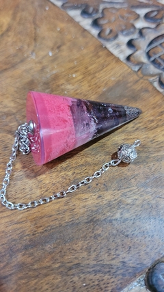 Imagem do Pêndulo de orgonite 5cm com granada e pingente bolinha - força criativa