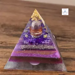 Pirâmide de Orgonite com Ametista Chevron (15x14,5)cm - comprar online