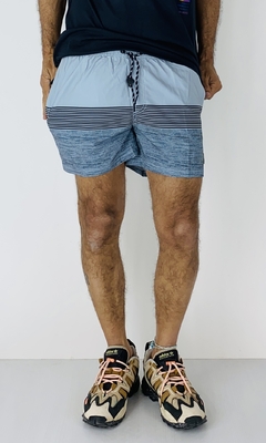 SHORT RAYAS GRIS 24