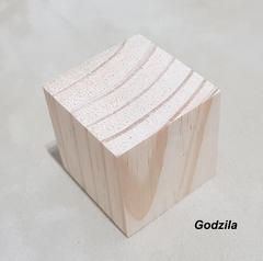 Cubo Pinus 4x4x4cm