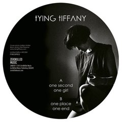 Tying Tiffany - One (10" vinil picture) - comprar online