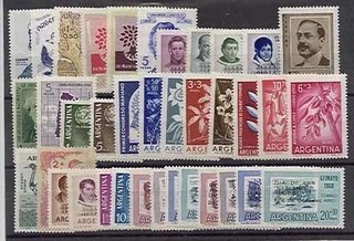 AÑO COMPLETO DE 1960 (37 SELLOS + 3 BLOQUES)