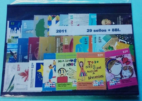 AÑO COMPLETO DE 2011 (29 Sellos + 8 Bloques)