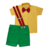 Conjunto social masculino infantil, com camisa amarela e bermuda verde e suspensório vermelho