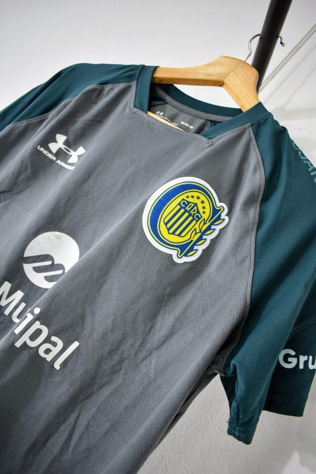 Remera Entrenamiento Rosario Central Under Armour 2020