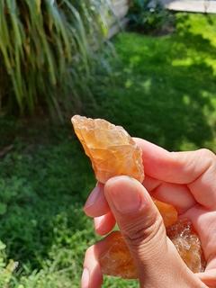 Calcita Dorada en bruto