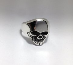 Anillo de plata Calavera: Joyas para Fans; Hecho a mano; Envío Gratis; Argentina; The Rolling Stones; Keith Richards