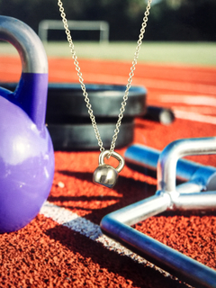 Collar Pesa Rusa Kettlebell