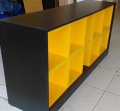 Balcão MDF preto com nichos MDF amarelo brilhante .CÓD BALC789 - comprar online