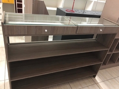 Balcão vitrine com 2 gavetas MDF amadeirado cód.dli7