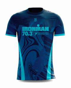 Remera Deportiva Running Hombre IRONMAN 70.3 - AZUL -