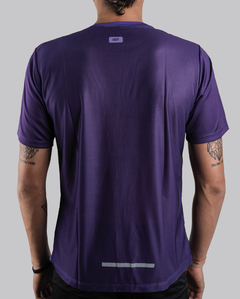 Remera Hombre Deportiva Running PRINT - VIOLETA- en internet