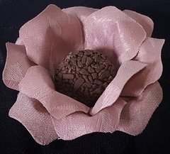 flower-wrappers-for-wedding-sweets-carol-jacquard-rose