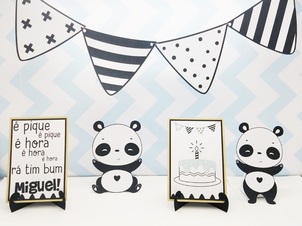 Compra online de Modelo panda realista forma moda bela festa home  artesanato sólido simulação de decoração panda figura brinquedo