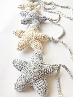 Deco tejida - Guirnalda estrellas tejida al crochet amigurumi - comprar online