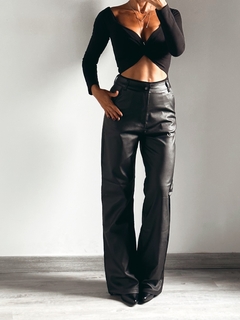 PANTALON WIDE LEG ENGOMADO RICH